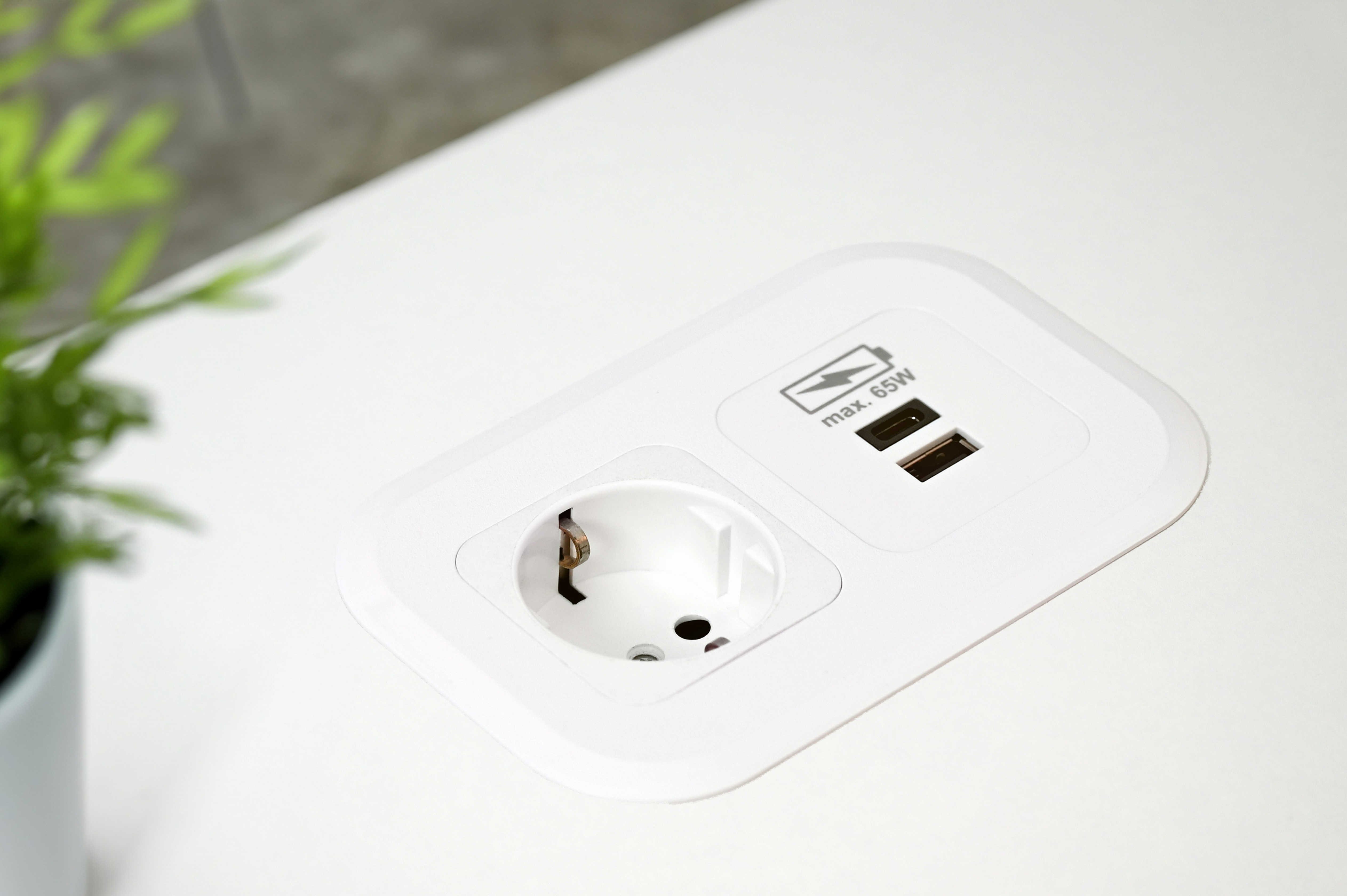 Best Smart Plug for Home Automation in 2025